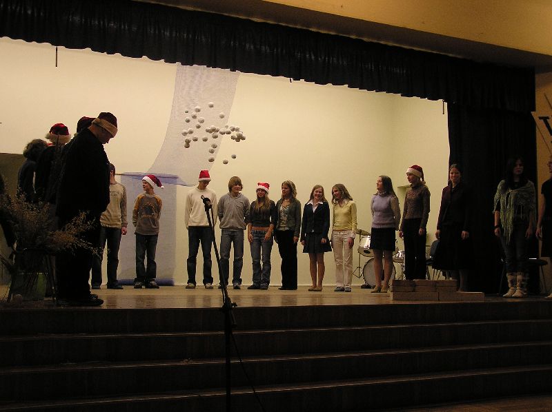 2005_21_12 300.jpg